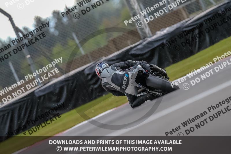 PJ Motorsport Photography;donington no limits trackday;donington park photographs;donington trackday photographs;no limits trackdays;peter wileman photography;trackday digital images;trackday photos